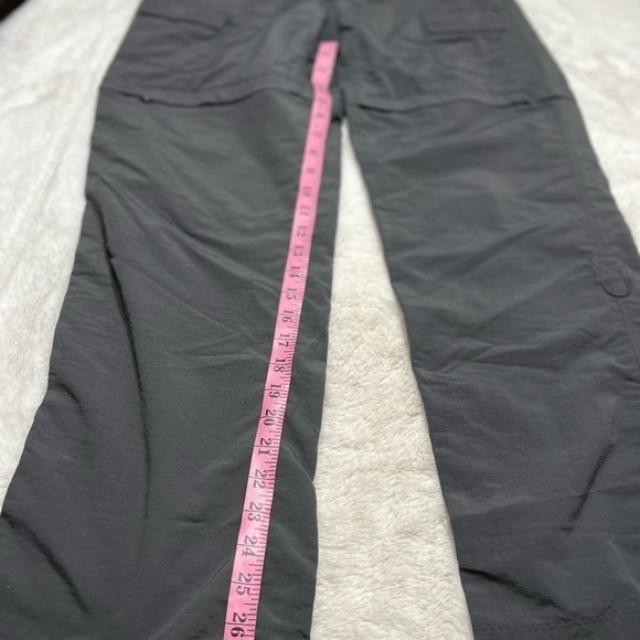 The North Face womens pants/ shorts size 12 - Picture 3 of 9